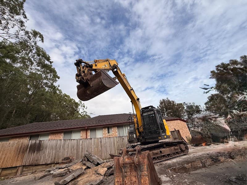 1300 Demolition demolition work in Deception Bay