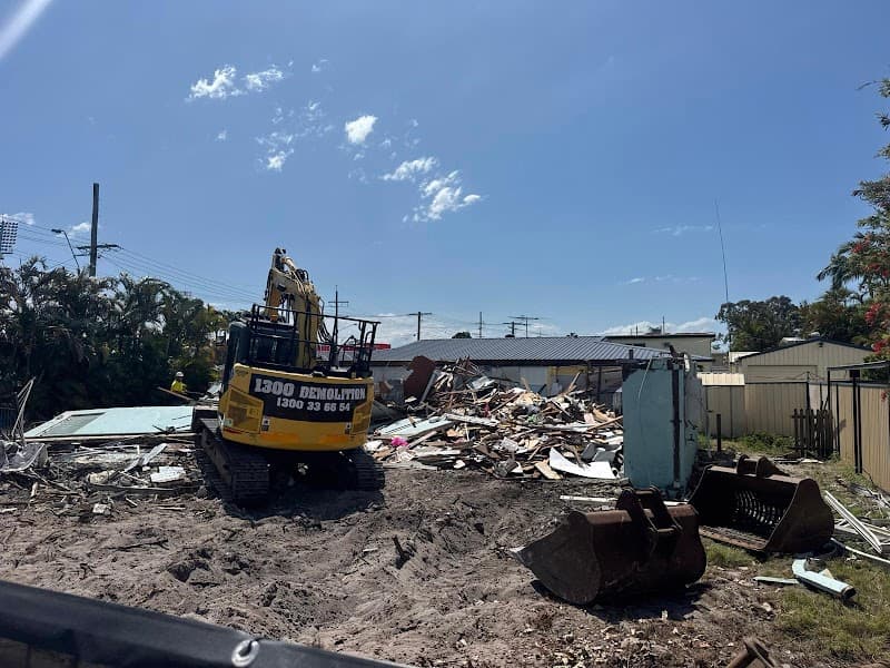 1300 Demolition demolition work in Deception Bay