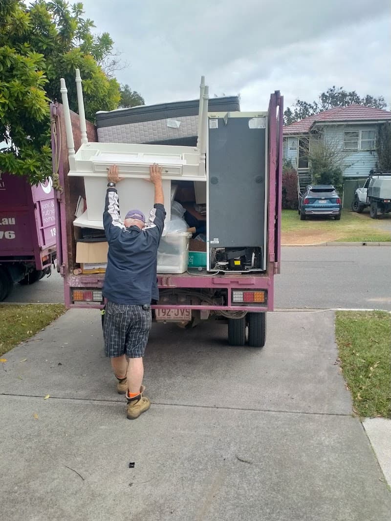 1300Clearout Rubbish removal rubbish removal work in Slacks Creek