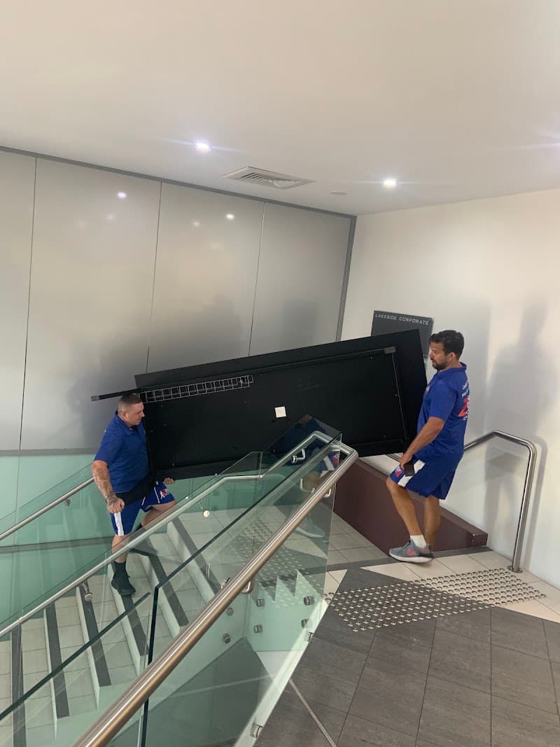 2 Easy Removals removalist work in Osborne Park