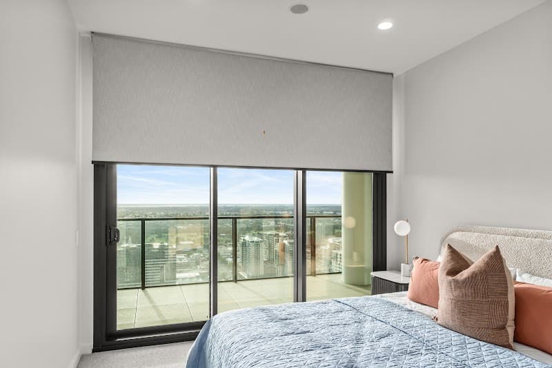 2Net Blinds & Curtains - Sheer Curtains, Double Curtains, Motorised Curtains, Veri Shade alternative Blinds curtains & blinds work in Adelaide