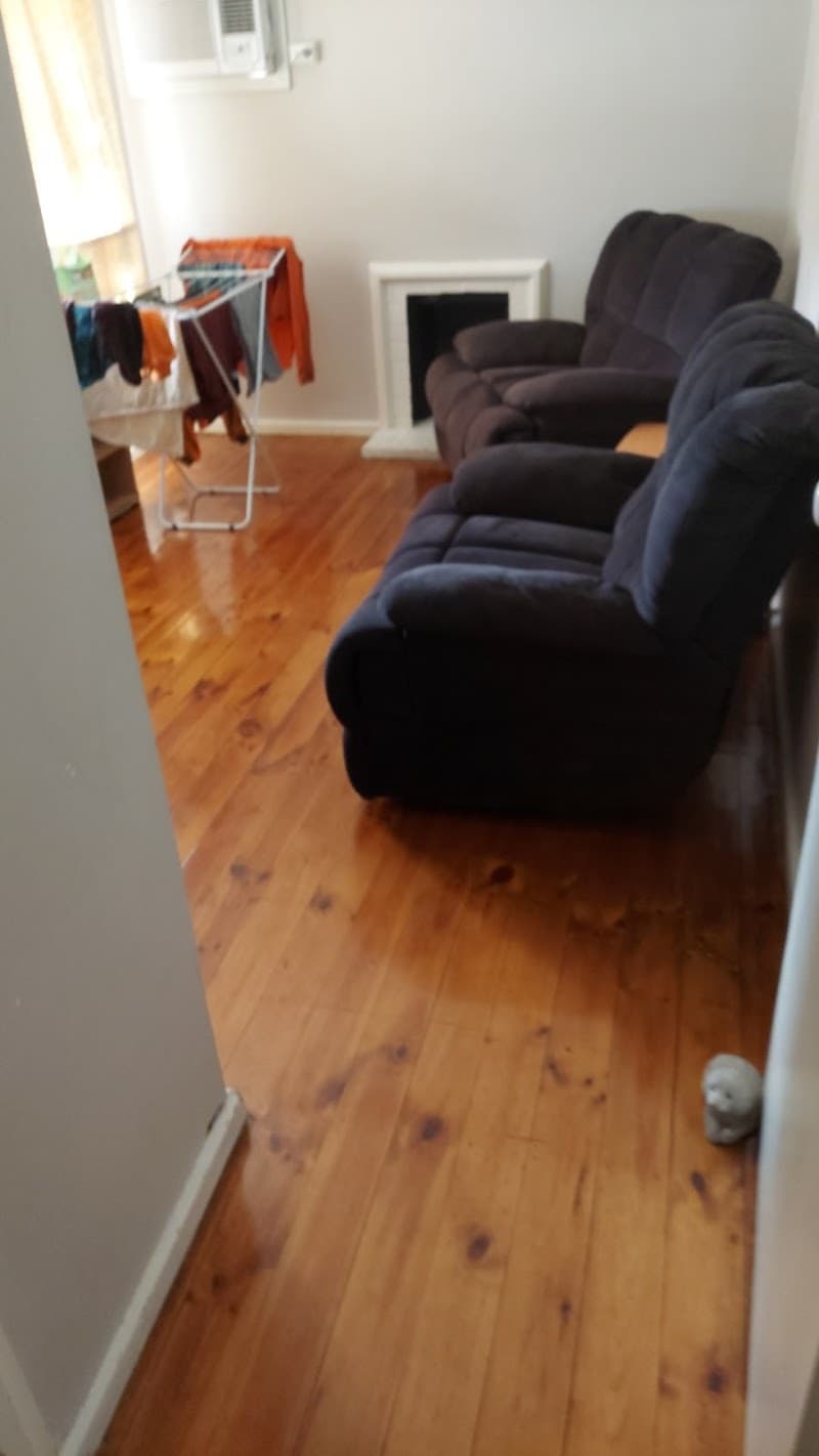 A Max Clean Group oven & bbq cleaning work in Richmond