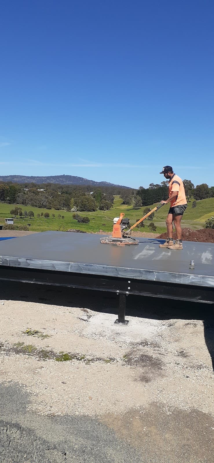 A Team Concreting Pty Ltd - Concrete Contractor concreting work in Maryborough