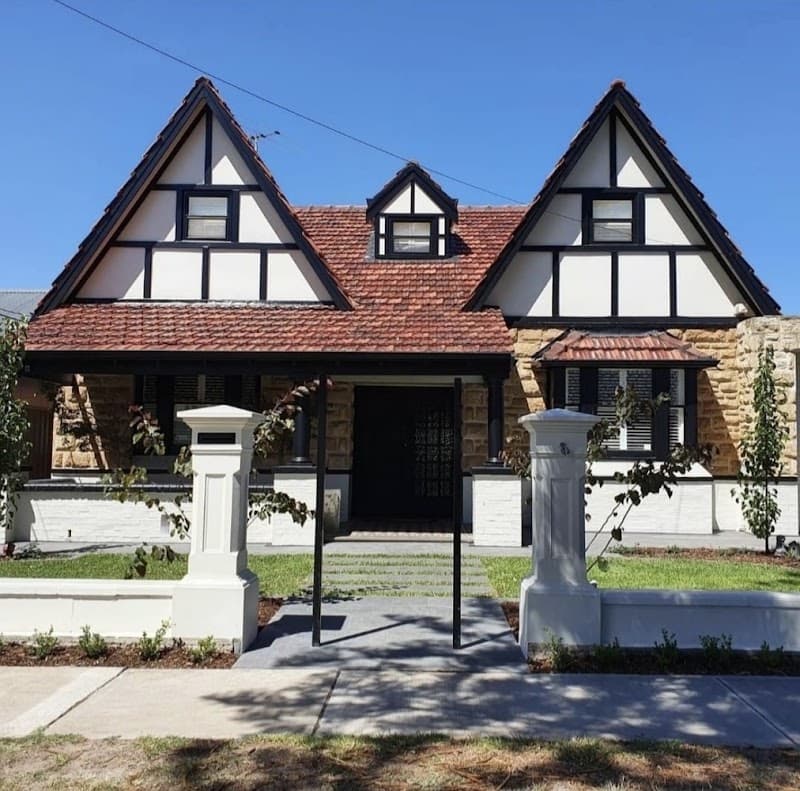 A Team Painting Professionals | Painters Adelaide painter work in Seaton