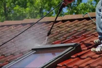 A1 Roof Cleaning gutter cleaning work in Kepnock