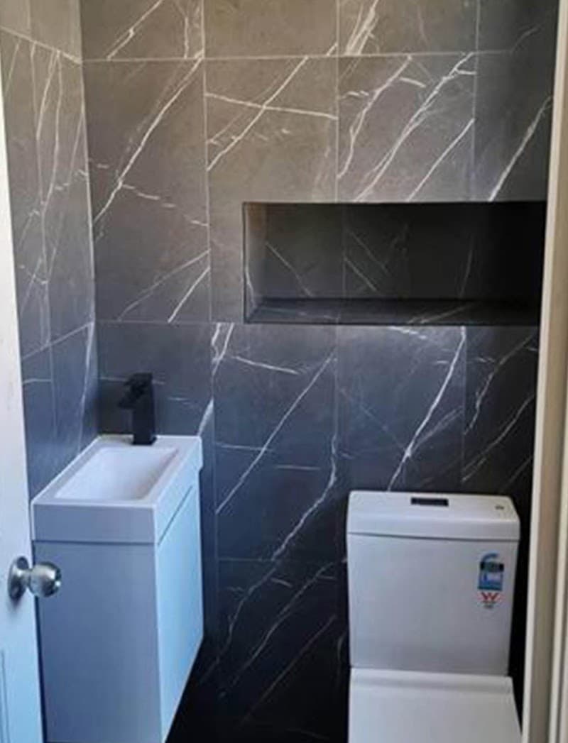 A2Z Renovations bathroom renovation work in Riverhills