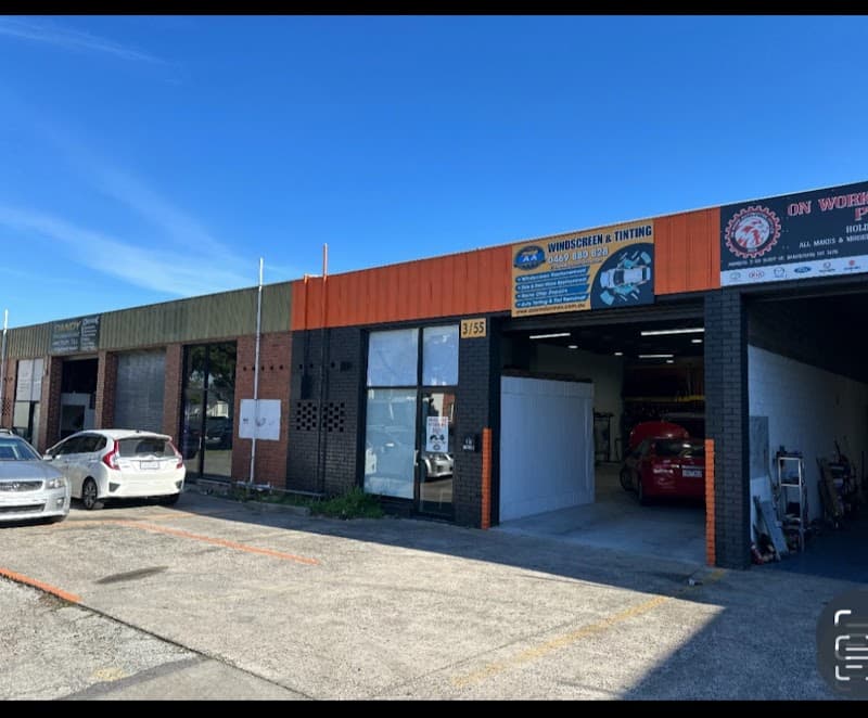 AA Windscreen & Tinting window tinting work in Dandenong