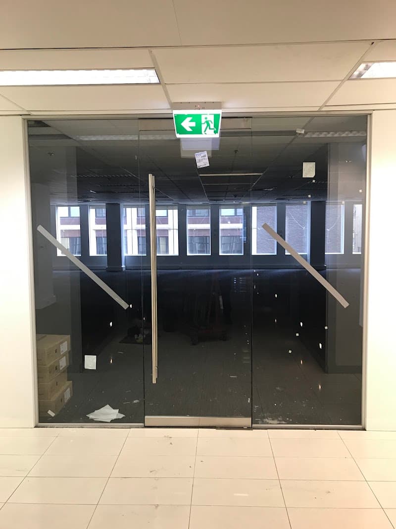 AAA Glass glass & glazier work in Airport West