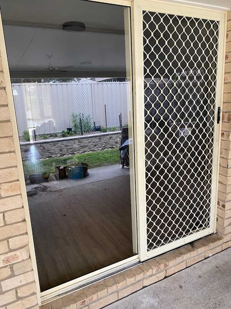 AAA Glass Repairs glass & glazier work in Deception Bay