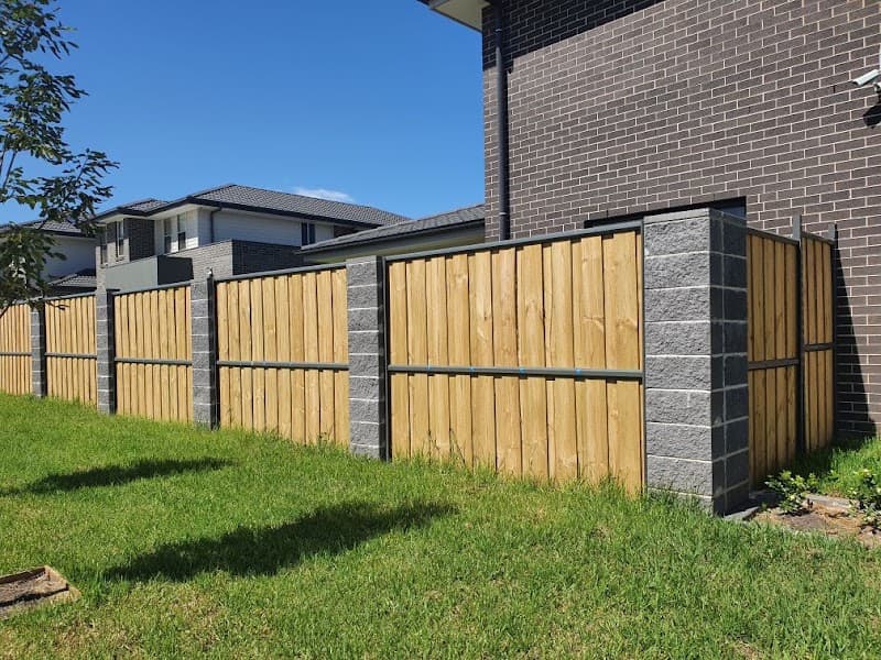 AAA Local Fence Northern Beaches fencing work in Collaroy