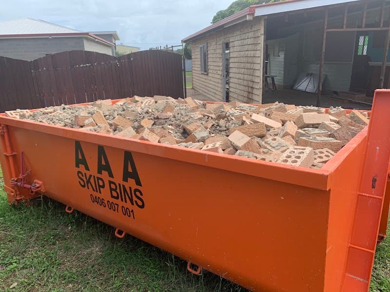 AAA SKIP BINS Bundaberg rubbish removal work in Millbank