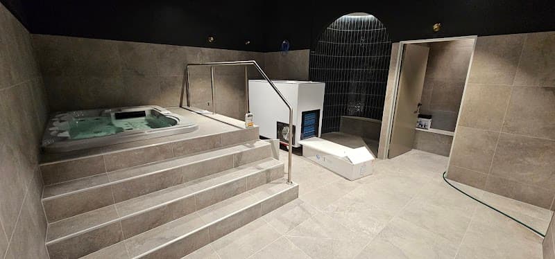 AAA Tiling Contractors Australia tiling work in Cornubia