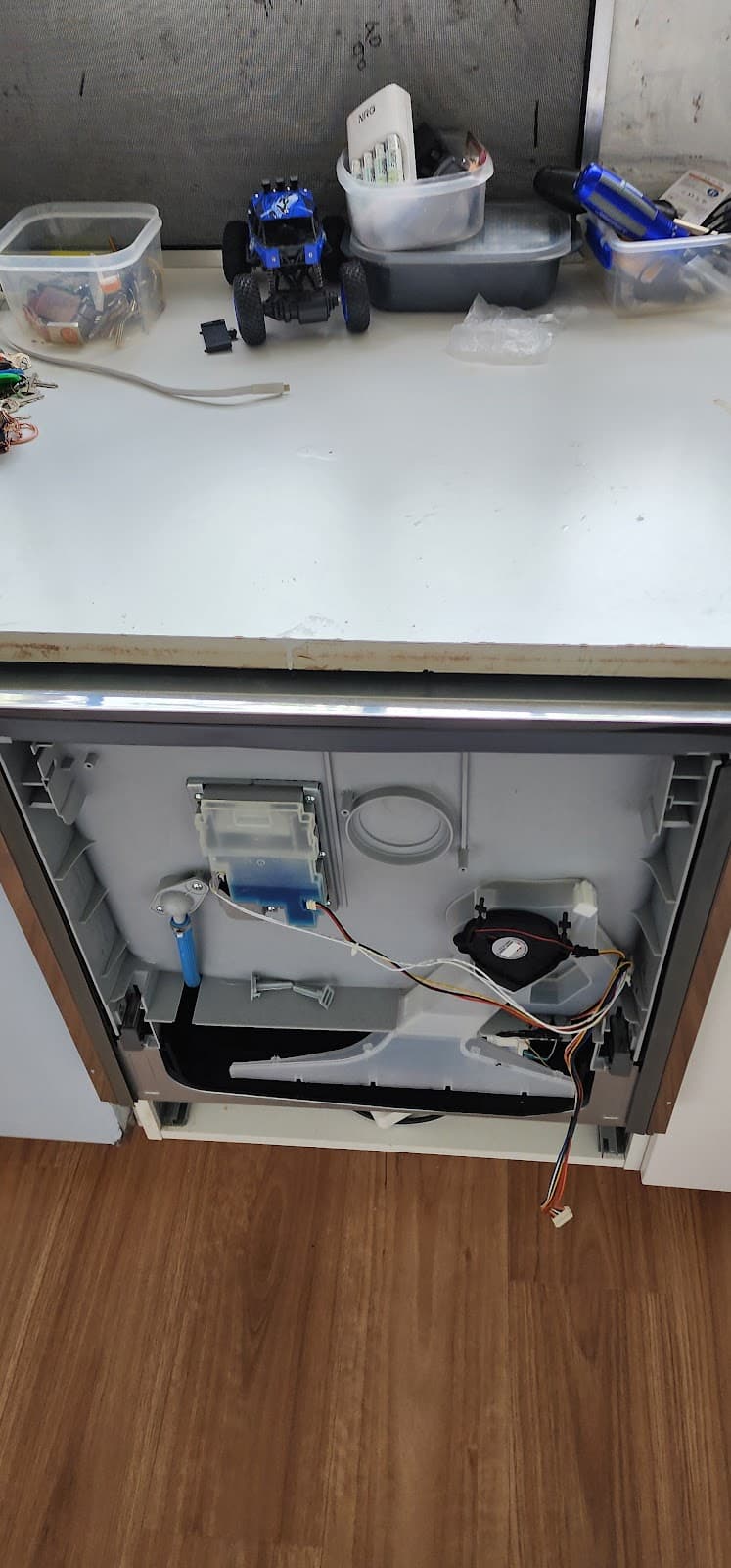 A&B Appliance Repairs appliance repair work in Lindfield