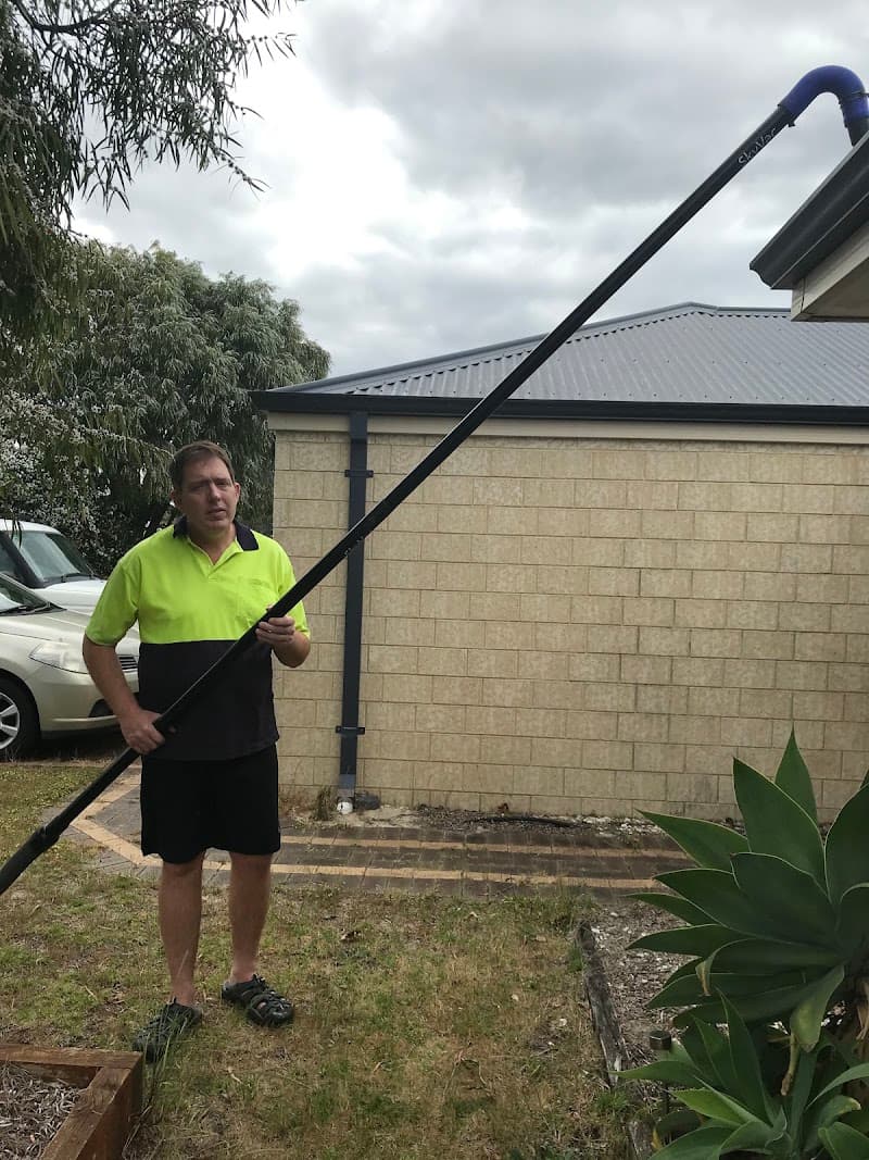 ABH Gutter Cleaning (Professional Roof Gutter Cleaning Busselton) gutter cleaning work in West Busselton