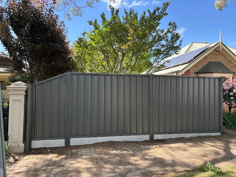 Abode Fencing Adelaide fencing work in Melrose Park