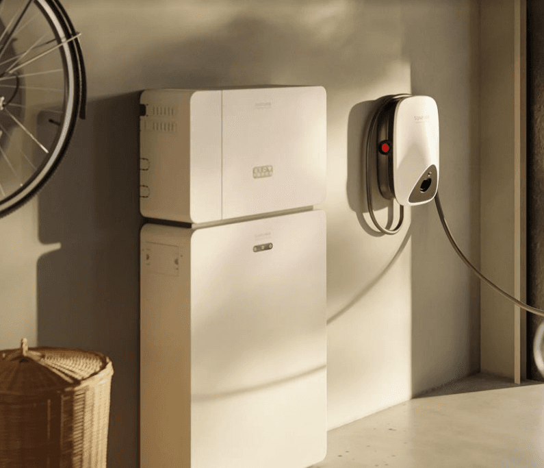 ACDC Energy - Toowoomba’s Award winning Solar and Battery storage specialists solar panel installation work in Harristown