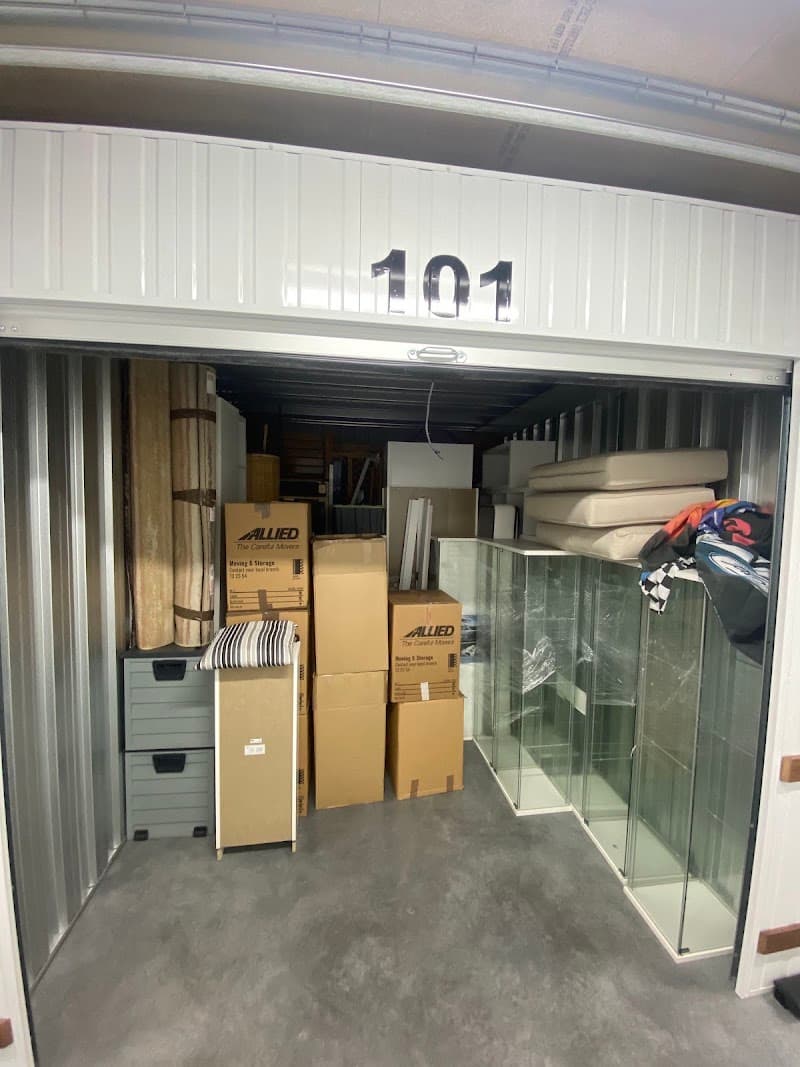 Acorn Furniture Removals removalist work in Lake Munmorah