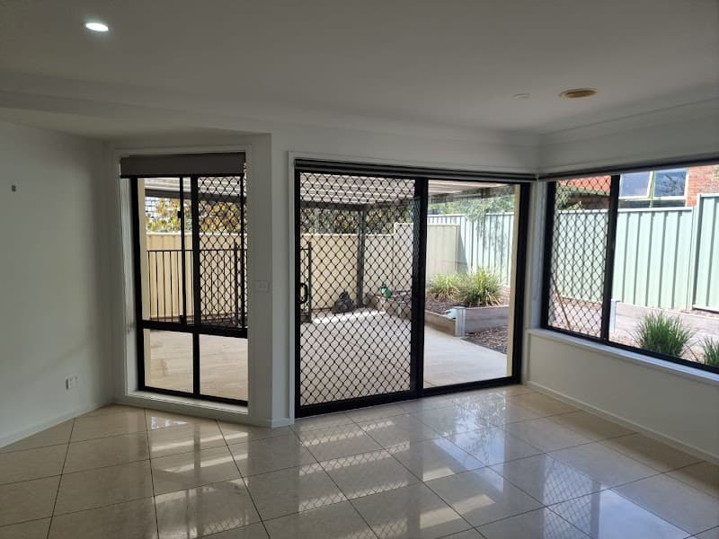 ACT Bond Cleaners - End of Lease Cleaning Canberra oven & bbq cleaning work in Canberra