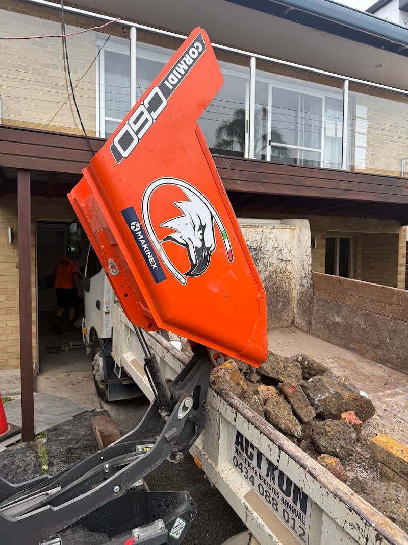 Action Demolition & Asbestos Removal P/L asbestos removal work in Brookvale