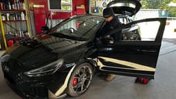ACTION TINT