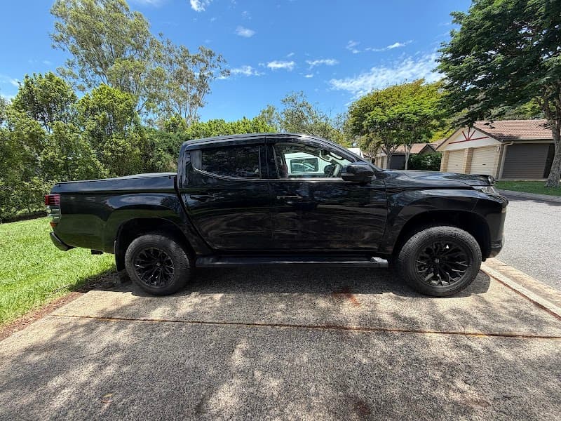 ACTION TINT window tinting work in Bellbird Park