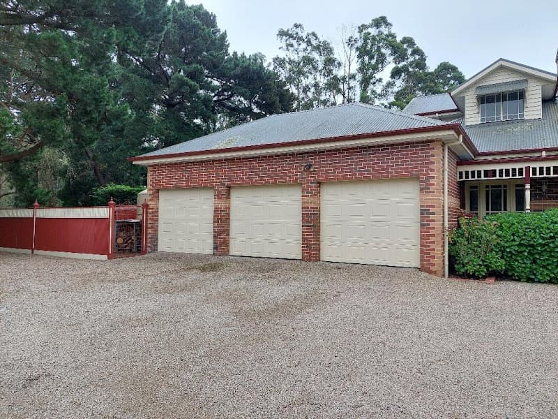 Active Garage Doors garage doors work in Hastings