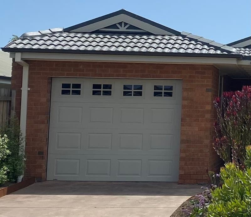 Active Garage Doors garage doors work in Hastings