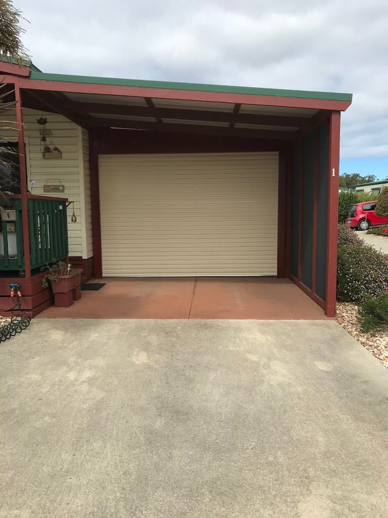 Active Garage Doors garage doors work in Hastings