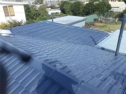 AD House Wash & Gutter Cover pressure washing work in East Toowoomba