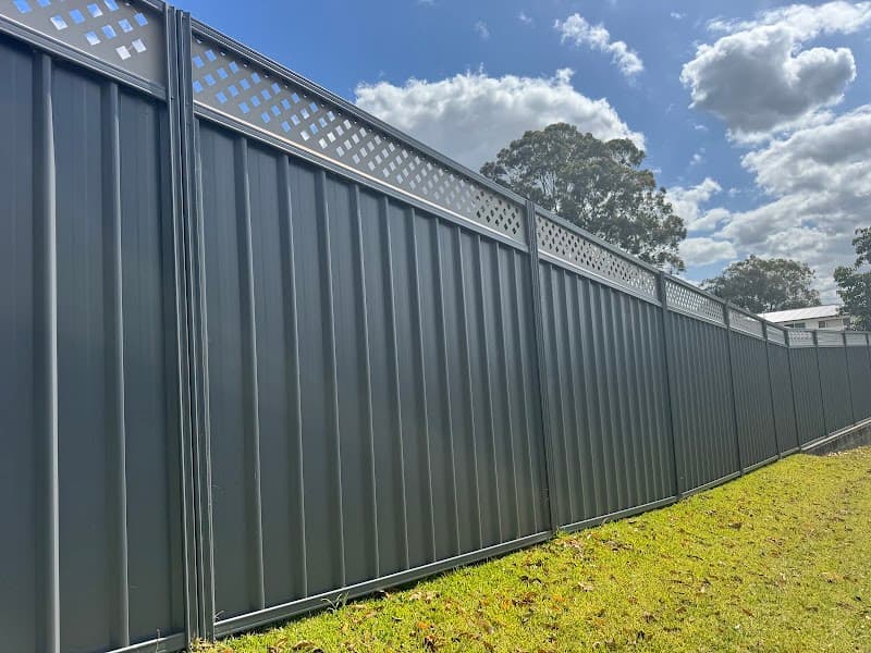 Addison Fencing and Gates fencing work in Claremont Meadows