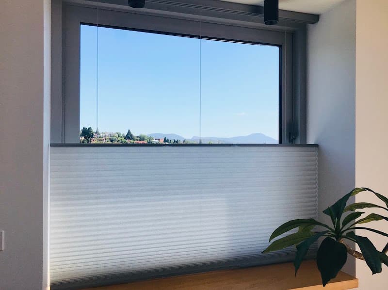 ADEA BLINDS curtains & blinds work in Hobart