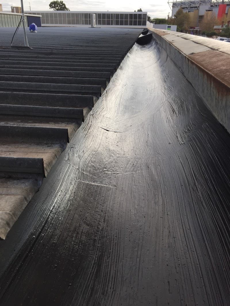 Adelaide Gutter Cleaning gutter cleaning work in Mile End