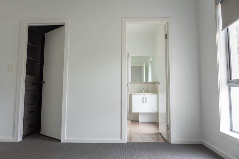 Adelaide Home Painting painter work in Rostrevor