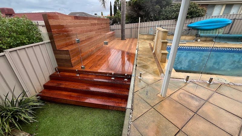 Adelaide Pool Glass fencing work in Walkerville