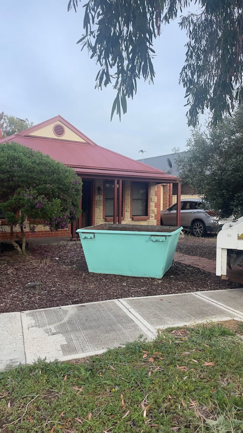 Adelaide Skip Bins rubbish removal work in Wingfield