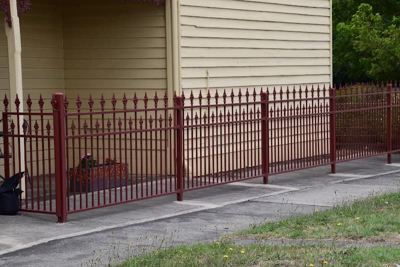Adroit Fencing fencing work in Delacombe