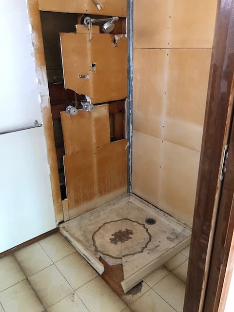 ADS Asbestos Removal Pty Ltd asbestos removal work in Keilor East