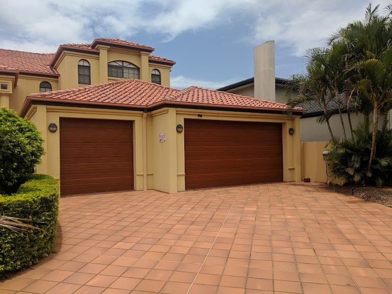 Advanced Garage Doors garage doors work in Burleigh Heads