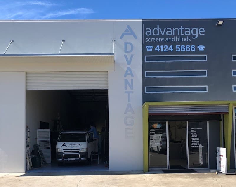 Advantage Screens and Blinds Hervey Bay curtains & blinds work in Pialba