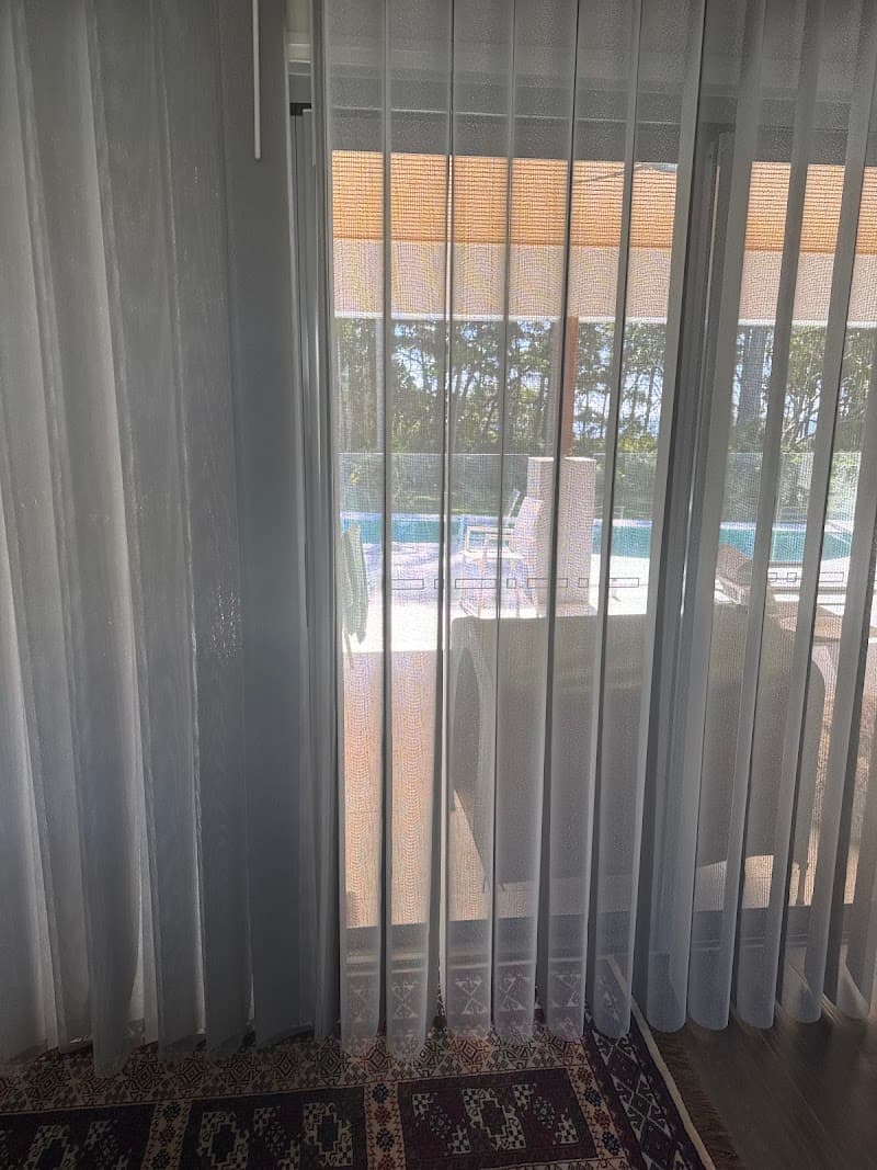 Advantage Screens and Blinds Hervey Bay curtains & blinds work in Pialba