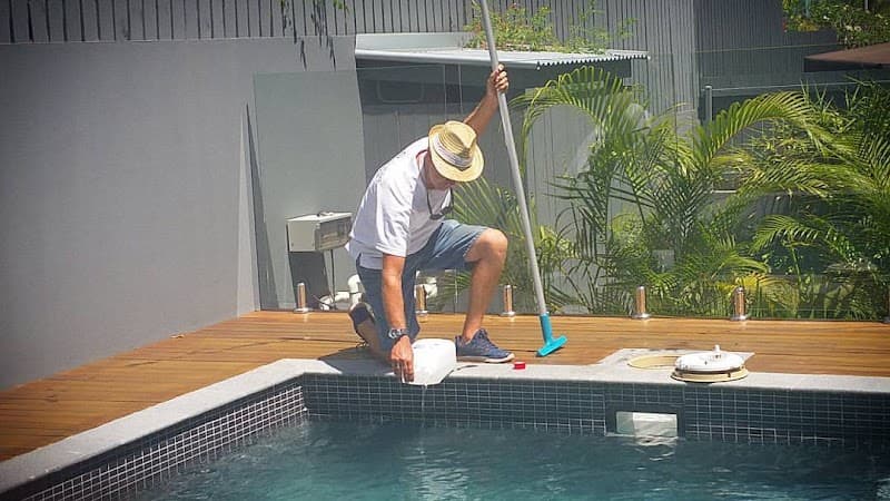 Affordable Pool Service pool maintenance work in Brisbane City
