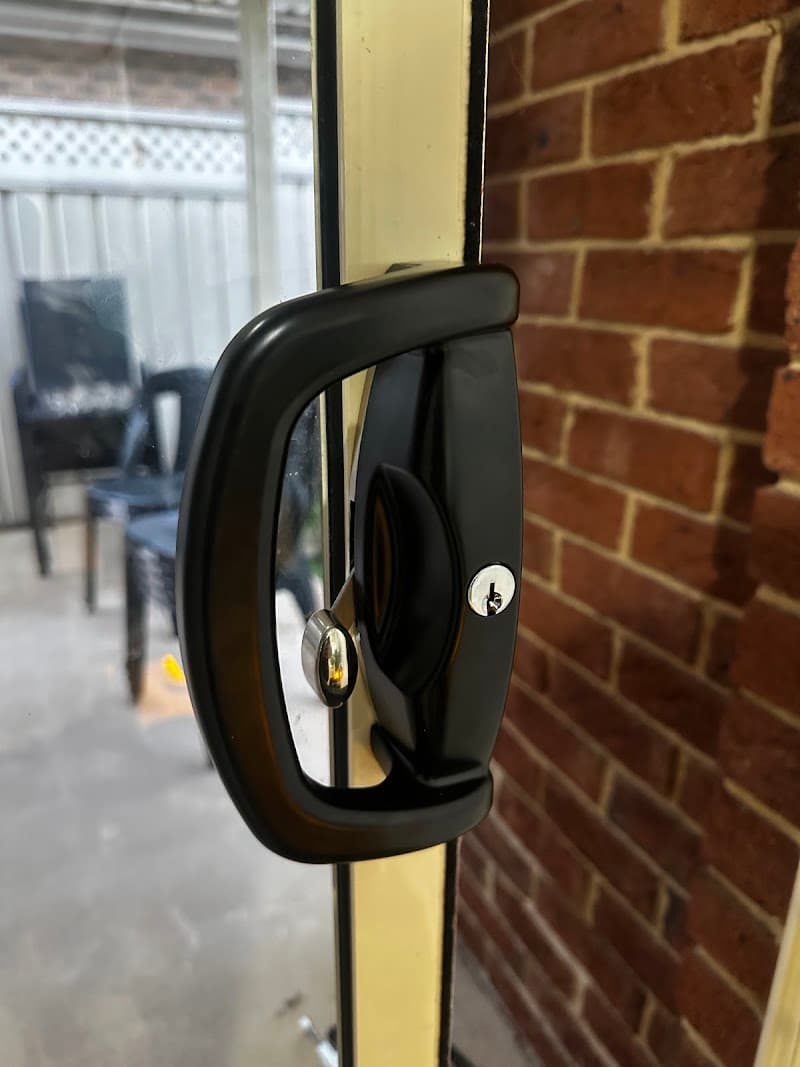 Afterdark Locksmiths locksmith work in Lakelands