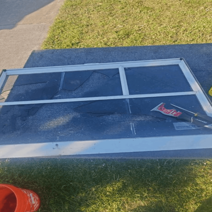 AGR Windows & Doors Glass Repairs Adelaide glass & glazier work in Adelaide