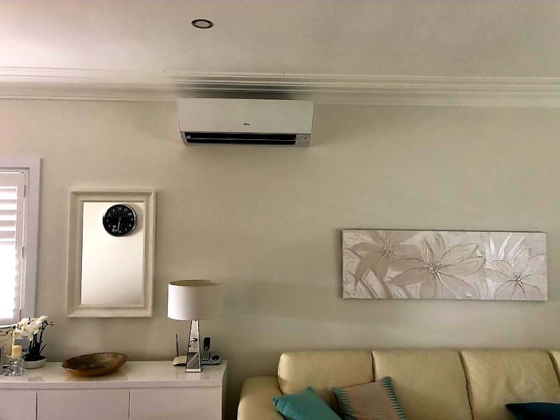 Air Conditioning Installers air conditioning work in Condell Park