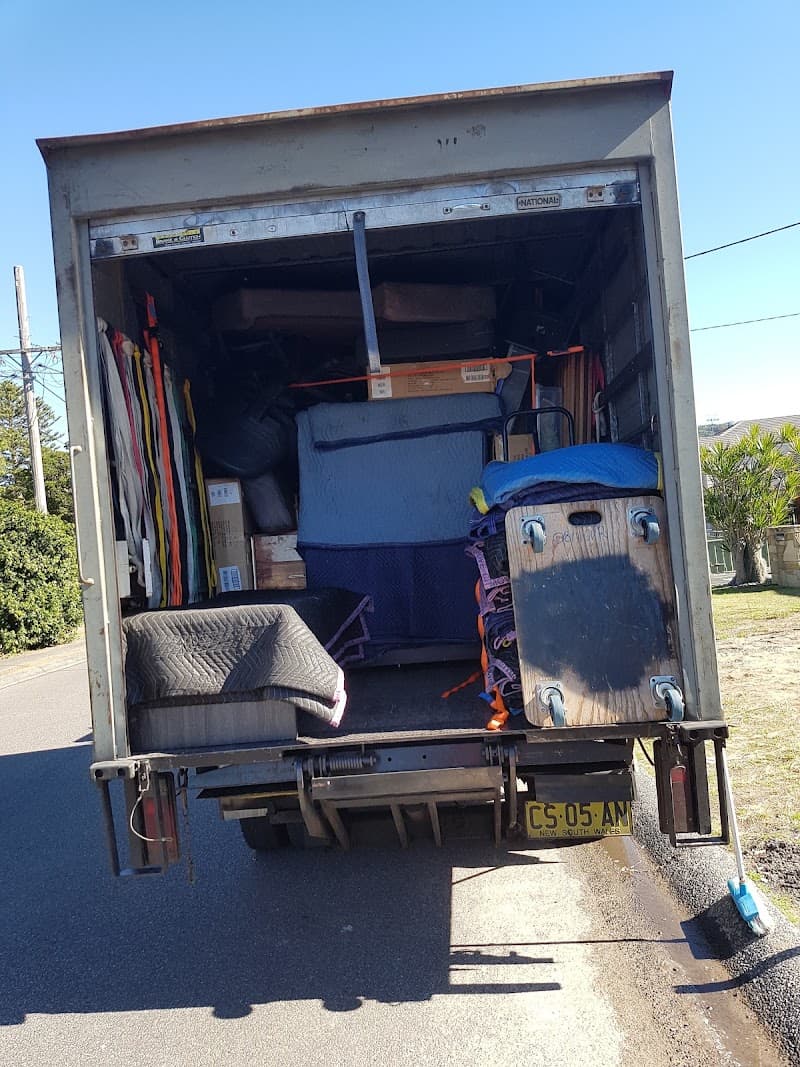 AJ Transport & Removals removalist work in Umina Beach