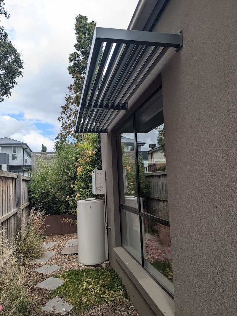 Albury Superior Screens fencing work in Lavington
