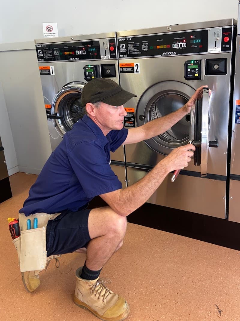 Alex Sharp Appliance Repairs appliance repair work in Birkdale