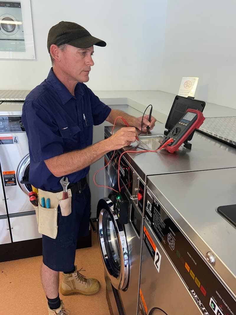 Alex Sharp Appliance Repairs appliance repair work in Birkdale