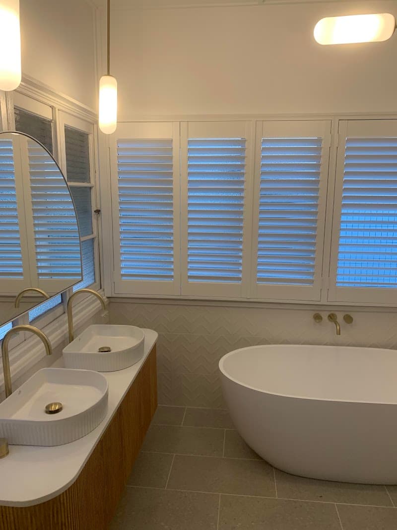 ALG Building Carpentry bathroom renovation work in Harristown