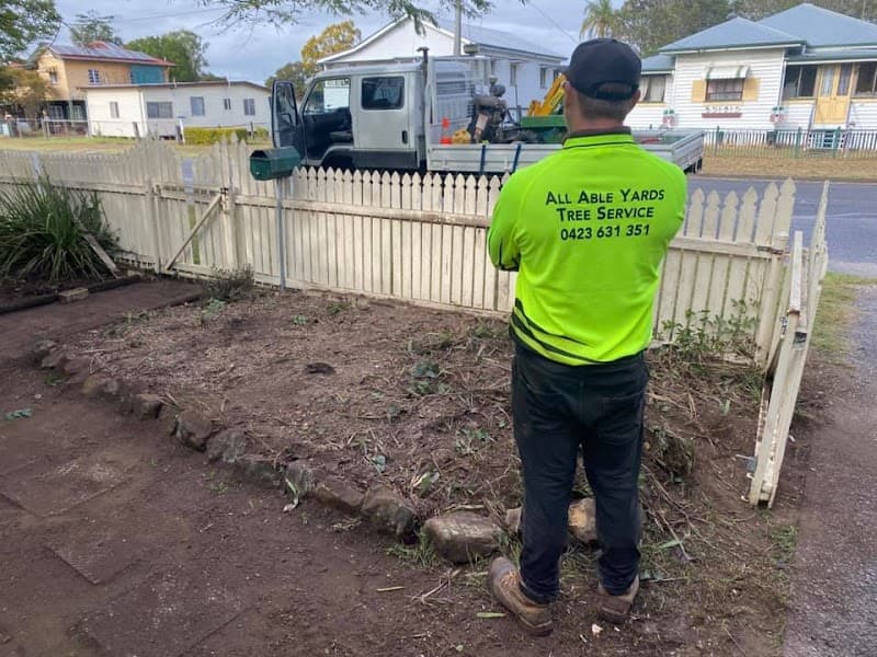 All Able Yards Tree & Stumpgrinding Service tree services work in Pine Mountain